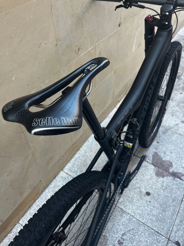 Used Cannondale Scalpel-Si 2019 Mountainbike, Black — image 7 of 9