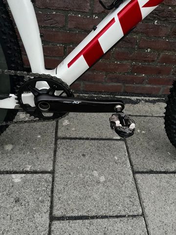 Used Trek Procaliber 9.8 2021 Mountainbike, White — image 4 of 16