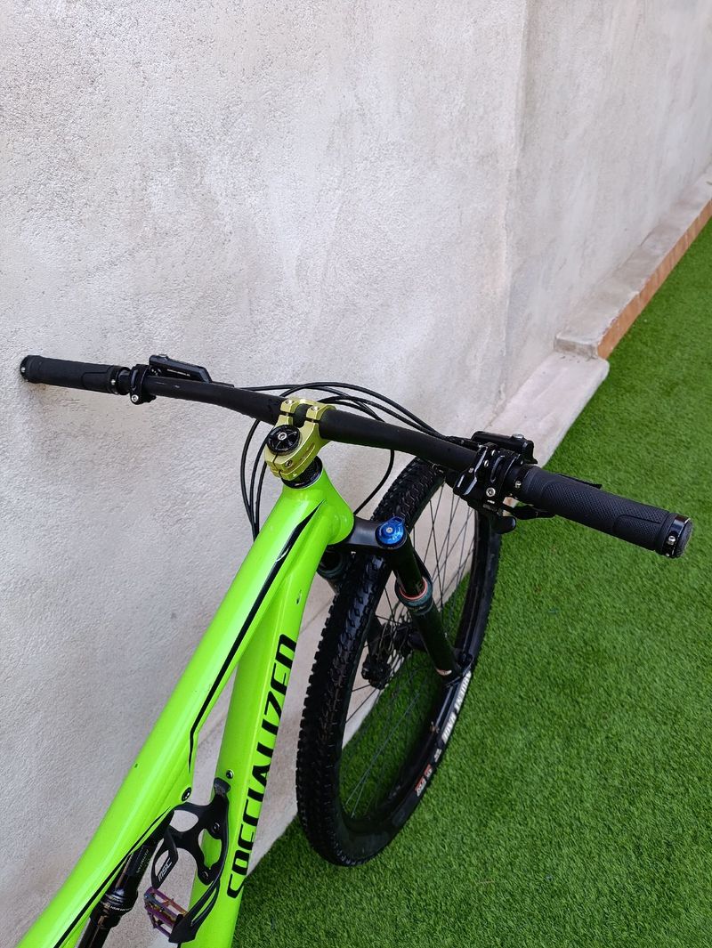 Použité Specialized Epic Shimano SLX 2018 Mountainbike — obrázek 7 z 8