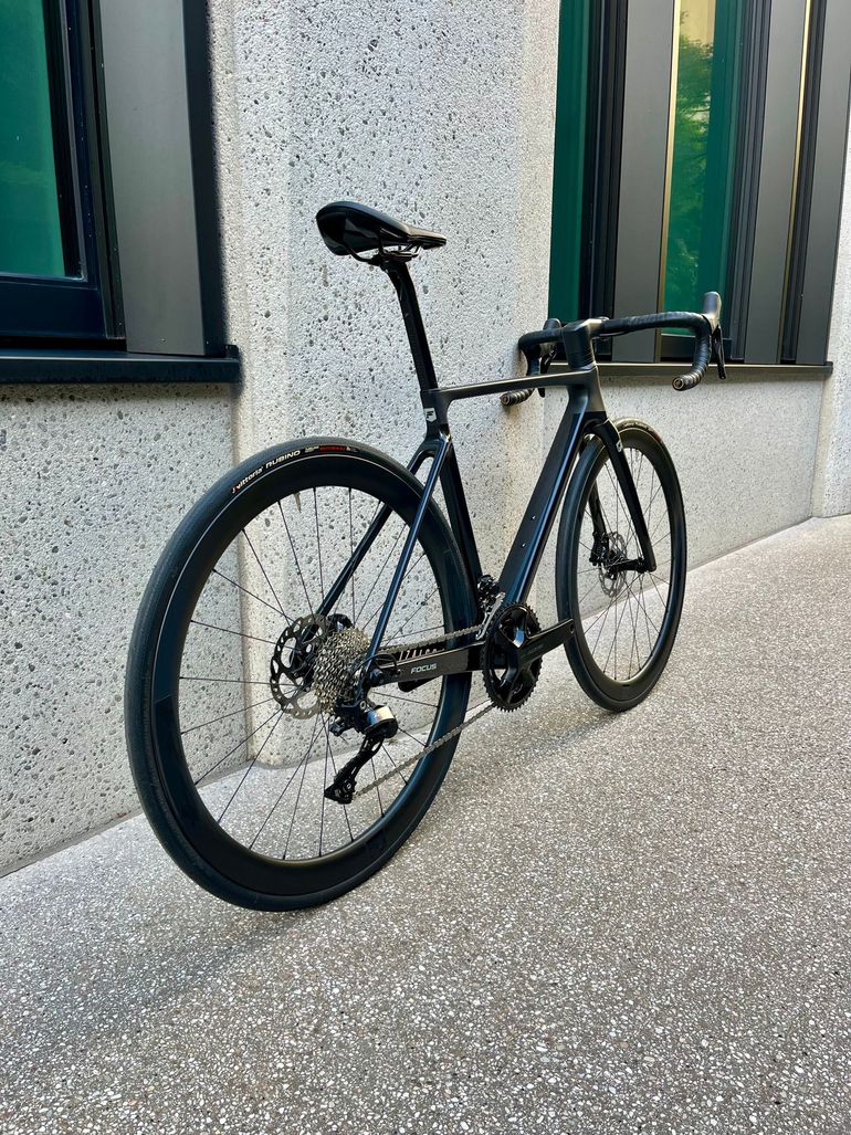Used Focus IZALCO MAX 8.8 2024 2024 Road & Gravel, Black — image 14 of 17
