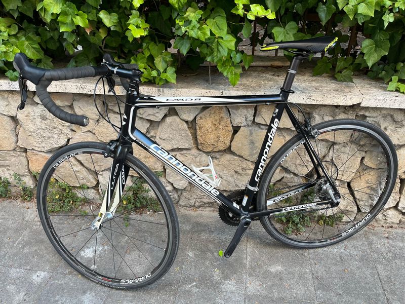 Used Cannondale CAAD 8 2011 Road & Gravel, Black — image 2 of 13