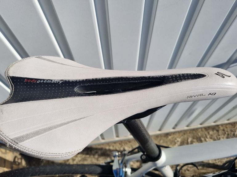 Used Specialized Allez Elite Compact 2011 2011 Road & Gravel, White — image 5 of 7