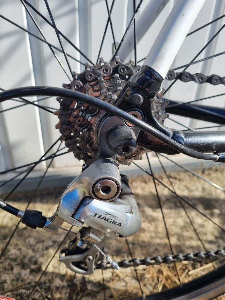 Used Specialized Allez Elite Compact 2011 2011 Road & Gravel, White — image 2 of 7