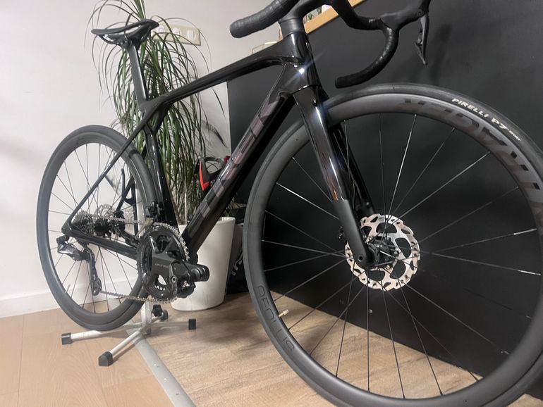 Used Trek Madone 2025 Road & Gravel, Black — image 3 of 11