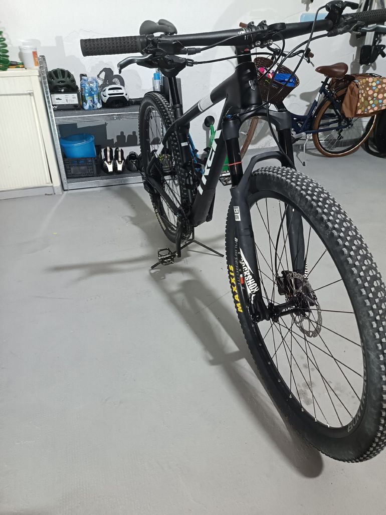 Used Trek Procaliber 9.7 2018 2018 Mountainbike, Nero — image 6 of 6