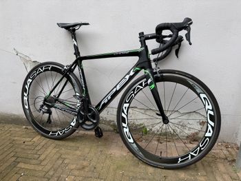 Used Apex Chase 2021 Road & Gravel — image 1 of 8
