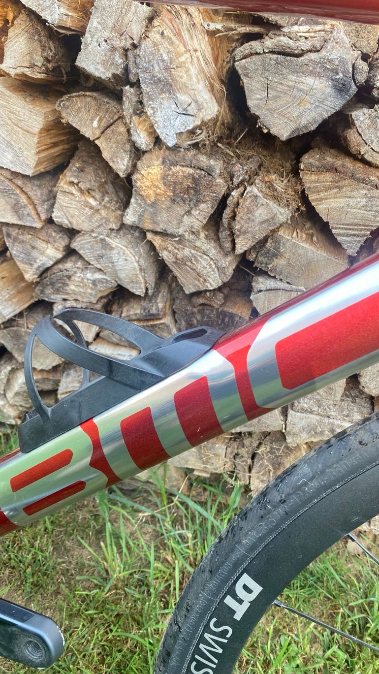 Used BMC Teammachine Shimano Ultegra Di2 2022 Road & Gravel, Red — image 6 of 6