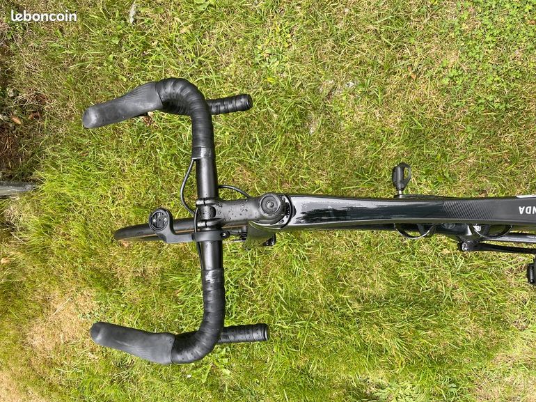 Used Trek Emonda SL6 2024 Road & Gravel, Black — image 3 of 7
