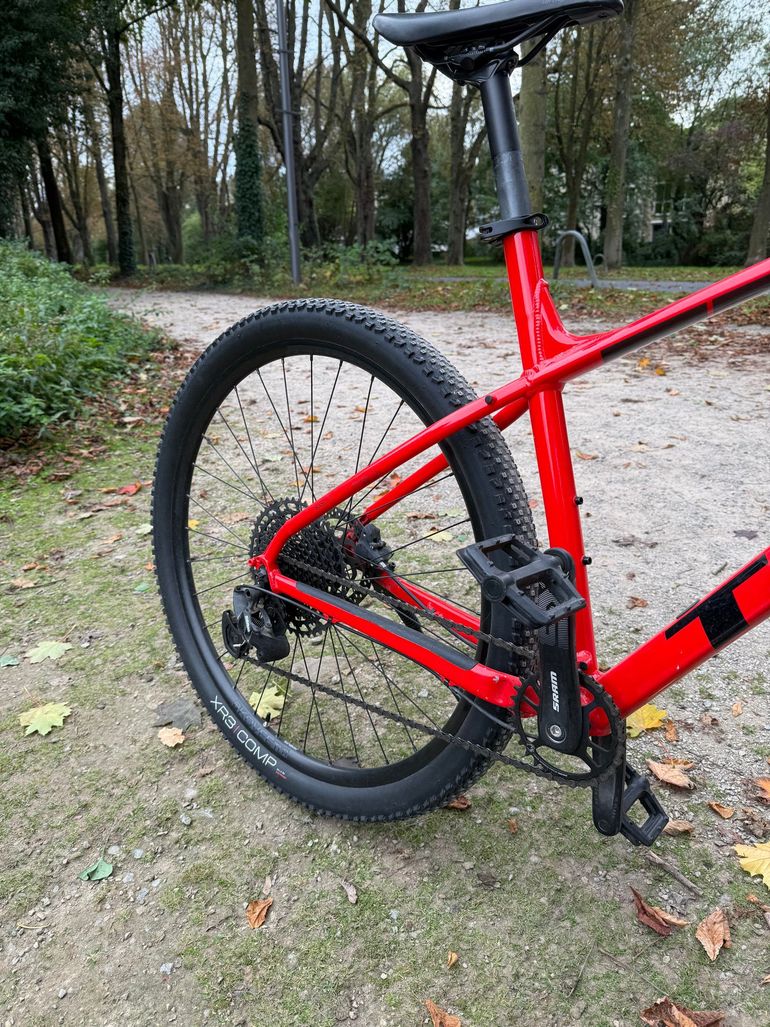 Used Trek X-Caliber 8 2021 2021 Mountainbike, Red, 29 — image 7 of 9