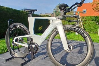 Used CUBE AERIUM C:68X, RACE 2025 2025 Road & Gravel