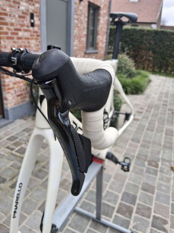 Used Pinarello Dogma Shimano Dura Ace Di2 2020 Road & Gravel, Blanco — image 5 of 9