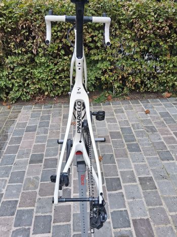Used Pinarello Dogma Shimano Dura Ace Di2 2020 Road & Gravel, Blanco — image 7 of 9