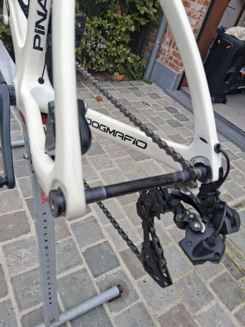 Used Pinarello Dogma Shimano Dura Ace Di2 2020 Road & Gravel, Blanco — image 8 of 9