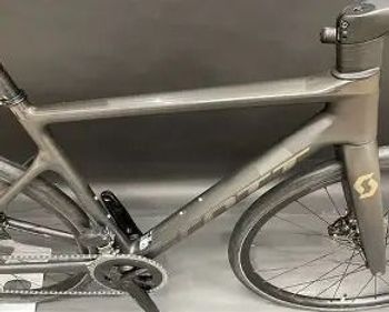 Used Scott Addict 10 2025 Road & Gravel