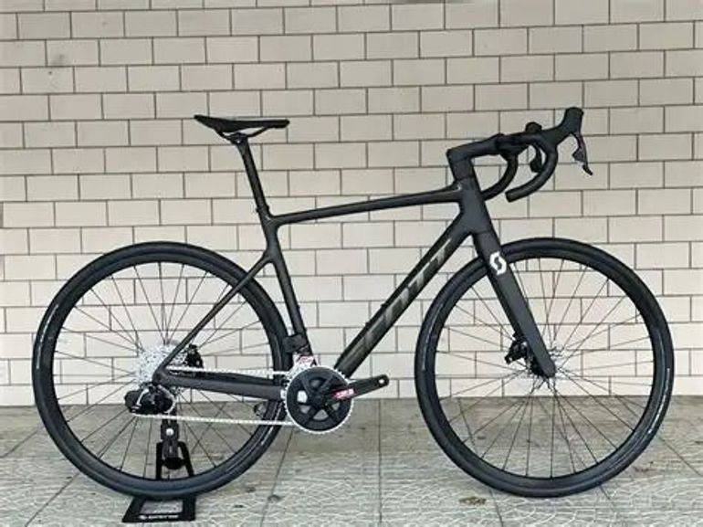Used Scott Addict 10 2025 Road & Gravel, Black — image 3 of 4