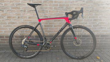 Used Giant TCX Advanced Pro 1 2020 2020 Road & Gravel, Black — image 1 of 5