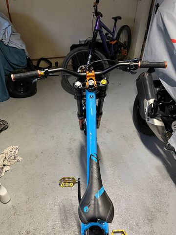 Gebrauchtes Mondraker Summum Pro 2018 2018 Mountainbike, Blau, 27, 5 (650B) — Bild 29 von 30