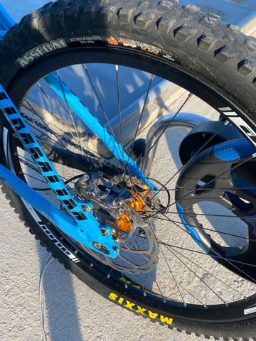 Gebrauchtes Mondraker Summum Pro 2018 2018 Mountainbike, Blau, 27, 5 (650B) — Bild 3 von 30