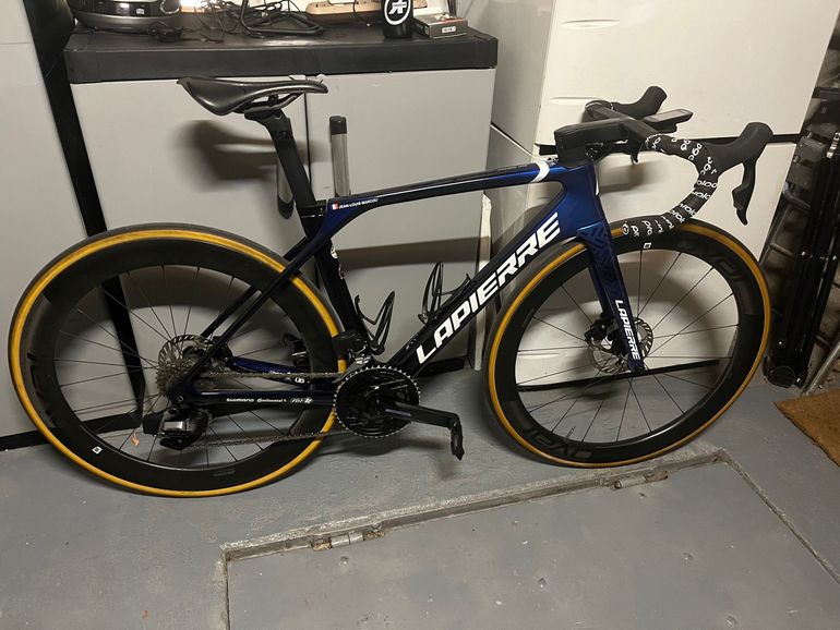 Used Lapierre Aircode SRAM Rival eTap AXS 2025 Road & Gravel, Blue — image 2 of 3