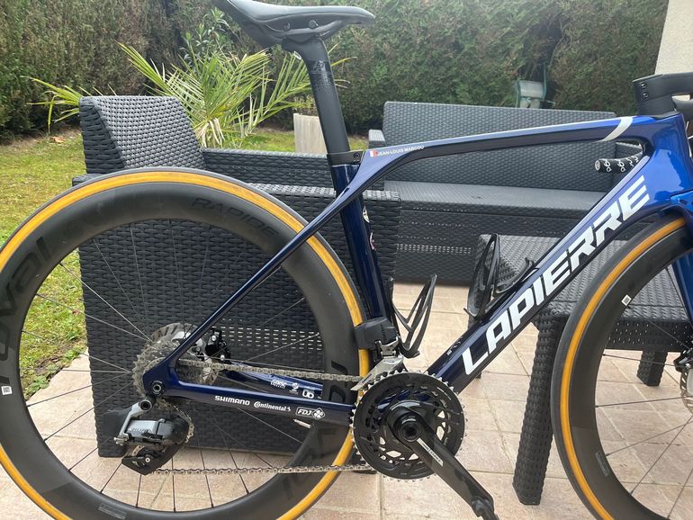 Used Lapierre Aircode SRAM Rival eTap AXS 2025 Road & Gravel, Blue — image 3 of 3