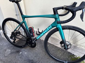 Used Bianchi Pro 2024 Road & Gravel, Green — image 6 of 7