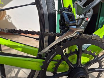 Used Cannondale CAAD12 Ultegra 2018 2018 Road & Gravel, Green — image 4 of 11
