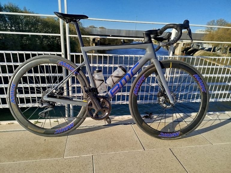 Used BMC Teammachine SLR 01 FIVE 2023 2023 Road & Gravel, Light Gray — image 2 of 3