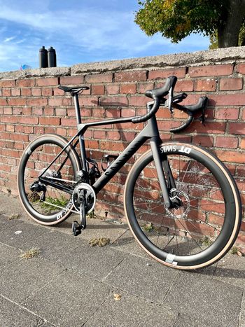 Used Canyon Ultimate CF SLX 8 Disc eTap 2022 2022 Road & Gravel