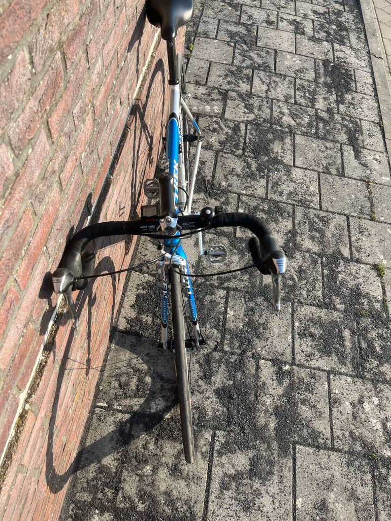 Used Trek Discovery Ultegra 2007 Road & Gravel, Light Gray — image 11 of 12