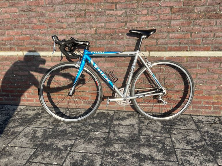 Used Trek Discovery Ultegra 2007 Road & Gravel, Light Gray — image 10 of 12