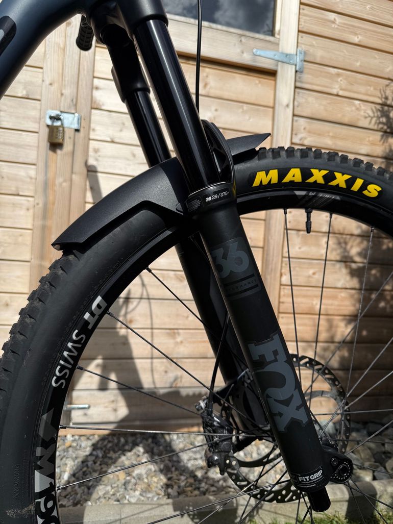 Used Focus JAM 6.8 NINE 2021 2021 Mountainbike, Light Gray, 29 — image 4 of 5