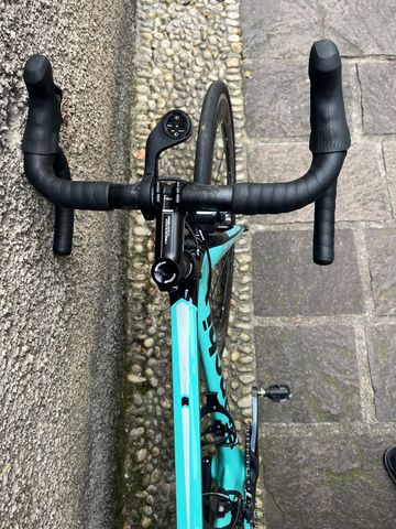 Used Bianchi Aria Ultegra 2018 2018 Road & Gravel, Blue — image 13 of 19