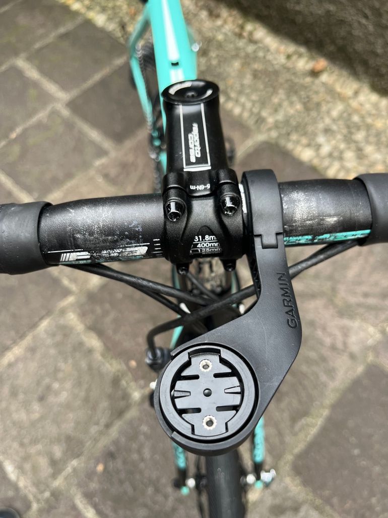 Used Bianchi Aria Ultegra 2018 2018 Road & Gravel, Blue — image 15 of 19