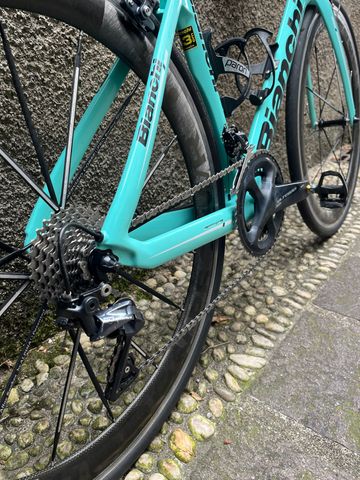 Used Bianchi Aria Ultegra 2018 2018 Road & Gravel, Blue — image 6 of 19