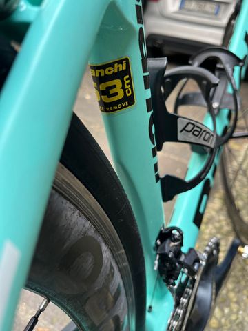 Used Bianchi Aria Ultegra 2018 2018 Road & Gravel, Blue — image 8 of 19