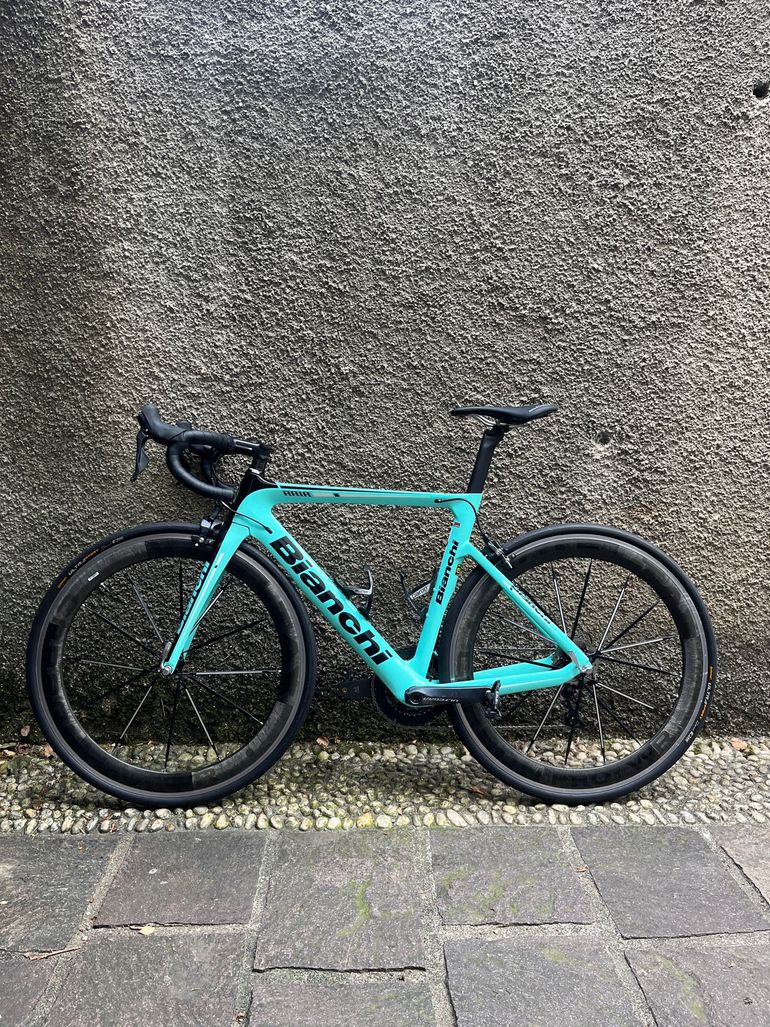 Used Bianchi Aria Ultegra 2018 2018 Road & Gravel, Blue — image 2 of 19