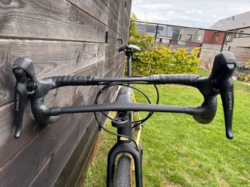 Used Canyon Grail CF SL 7 2023 Road & Gravel, Black — image 8 of 9