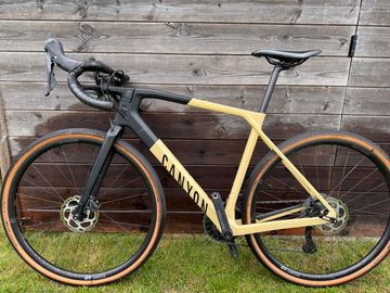 Used Canyon Grail CF SL 7 2023 Road & Gravel, Black — image 4 of 9