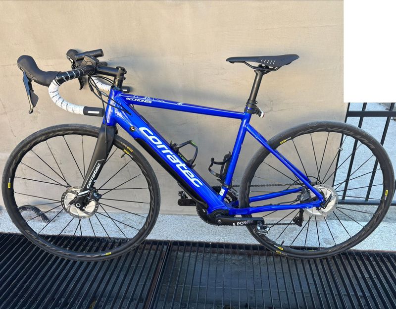Corratec E-Corones Elite 2022 2022 Road & Gravel d'occasion — image 2 sur 6