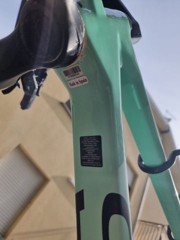 Used Orbea ALMA M11-AXS 2022 Frameset 2022 Mountainbike, Green, 29 — image 8 of 16