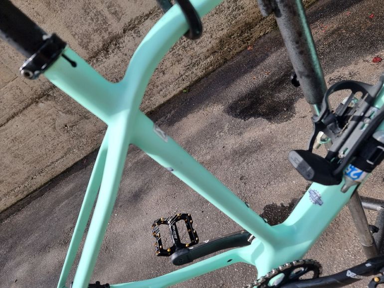 Used Orbea ALMA M11-AXS 2022 Frameset 2022 Mountainbike, Green, 29 — image 13 of 16
