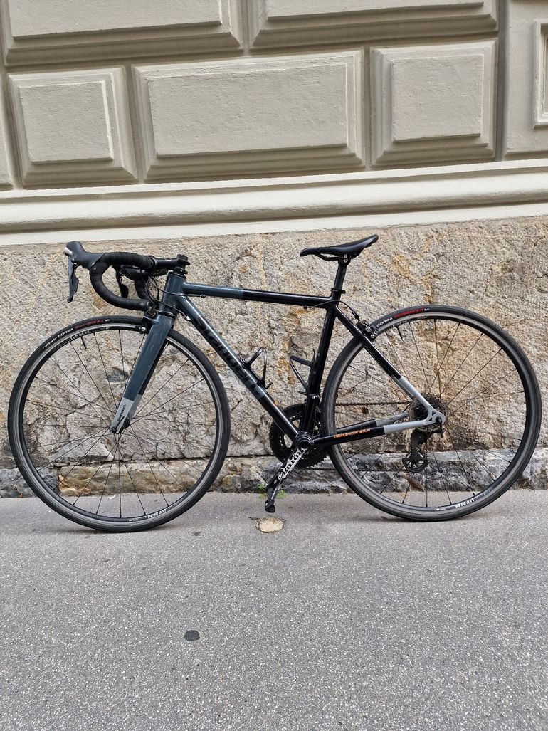 Used Standert 2022 2022 Road & Gravel, Light Gray — image 2 of 12