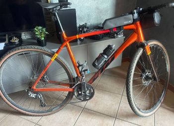 Used KTM X-STRADA 10 2023 2023 Road & Gravel, Orange — image 1 of 4