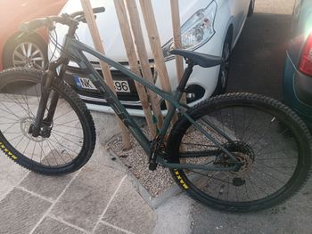 Used Trek Marlin SRAM SX Eagle 2024 Mountainbike, Green — image 2 of 4