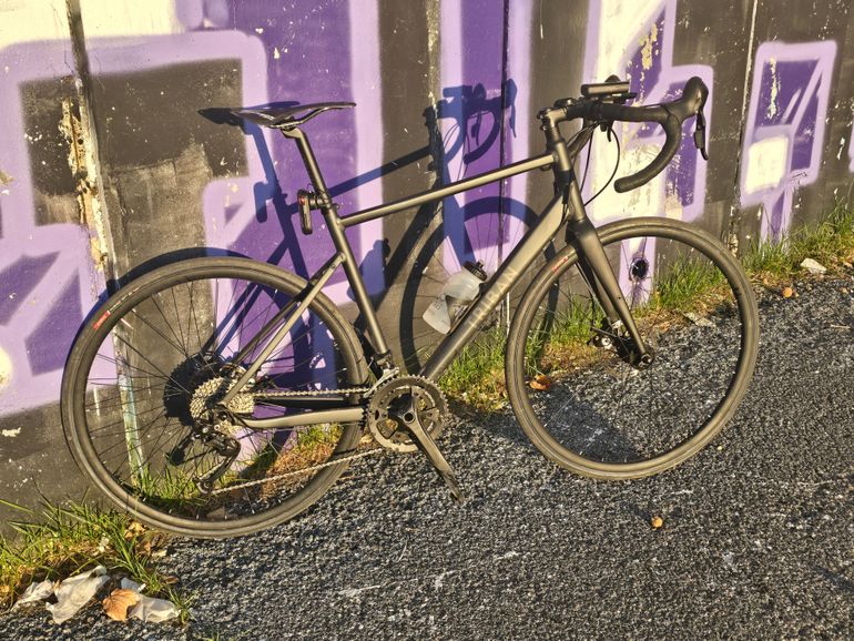 Tweedehands TRIBAN Corsa 2025 Road & Gravel — afbeelding 3 van 3