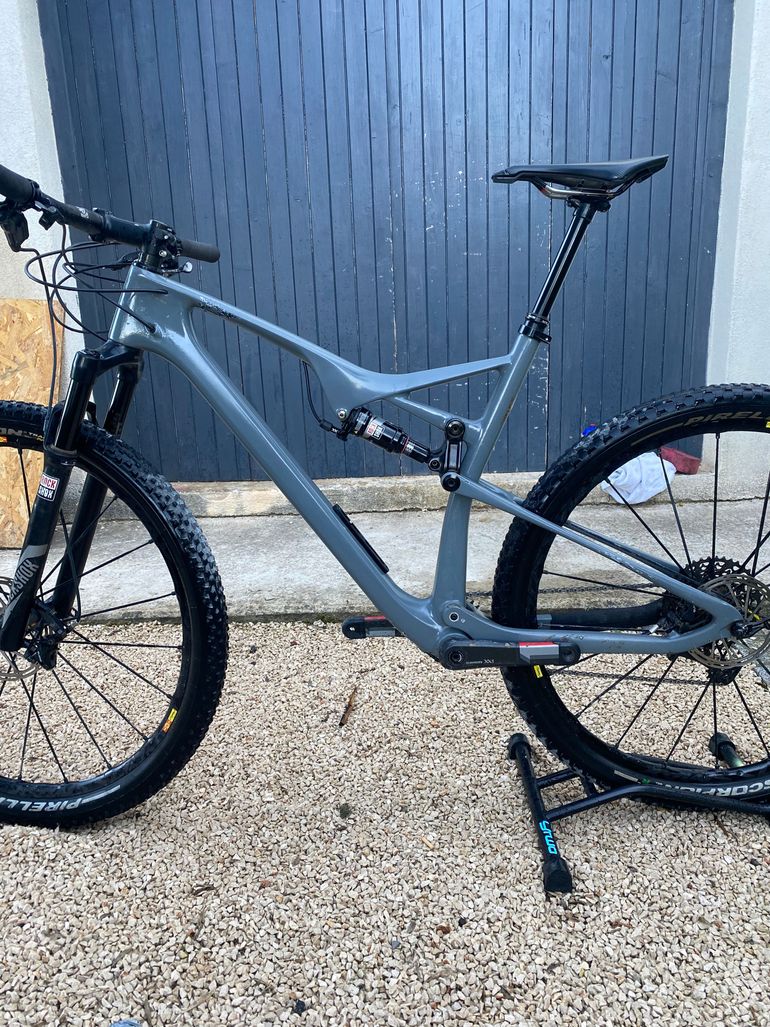 Used Head Adapt Edge 2018 2018 Mountainbike, Light Gray, 29 — image 4 of 11
