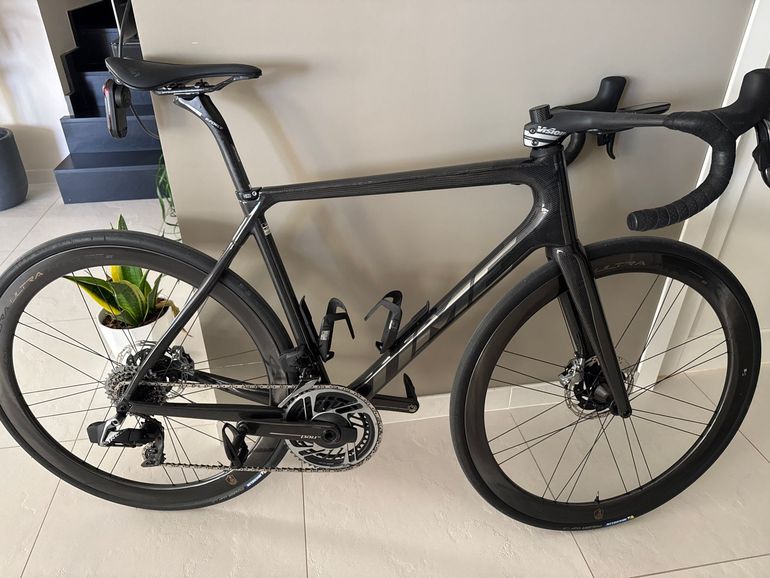 Used Time Alpe D’Huez Disc 2025 Road & Gravel, Black — image 1 of 3