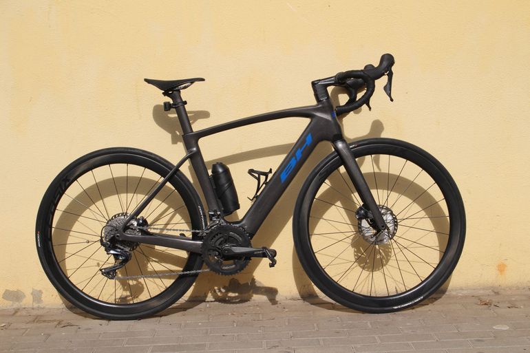 BH CORE RACE CARBON 2022 2022