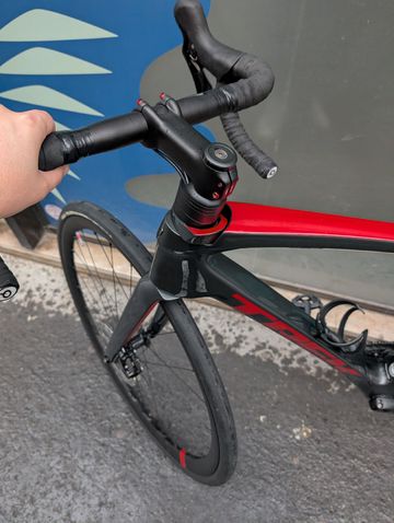 Used Trek Émonda SL 5 2023 2023 Road & Gravel, Light Gray — image 6 of 11