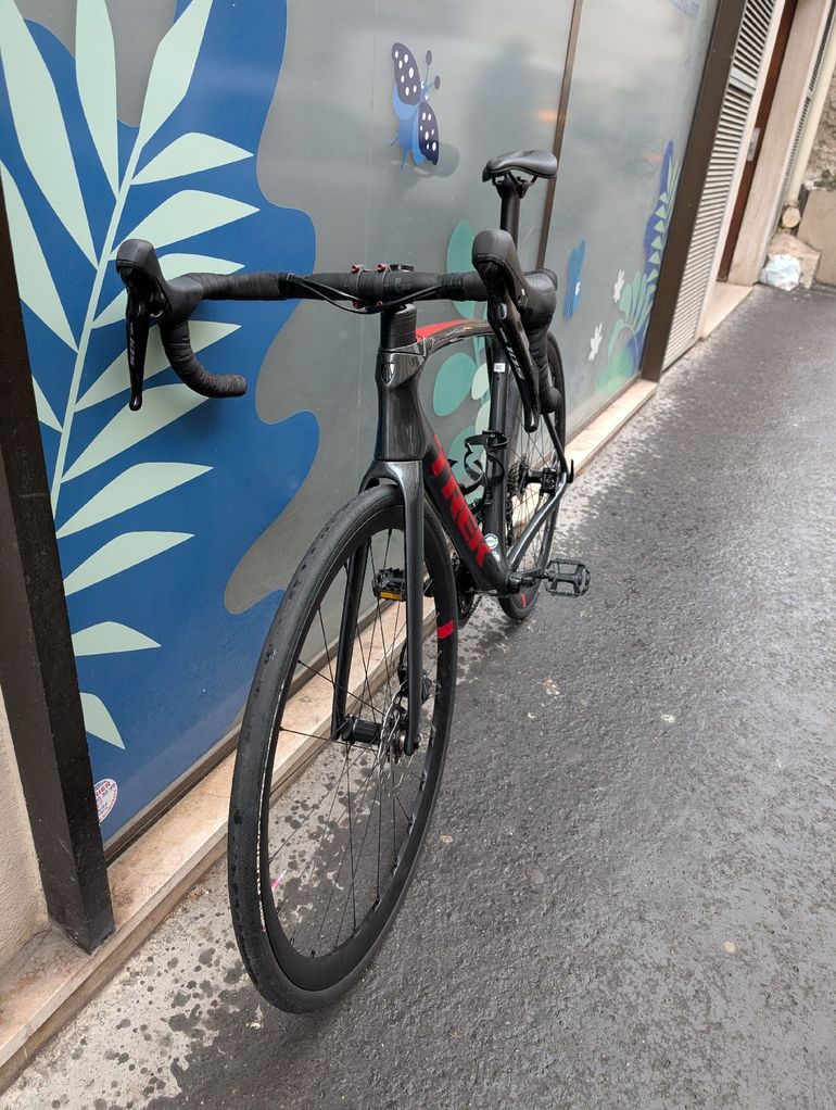 Used Trek Émonda SL 5 2023 2023 Road & Gravel, Light Gray — image 8 of 11